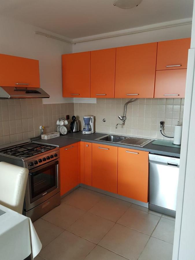 Apartment Noa Pula Luaran gambar