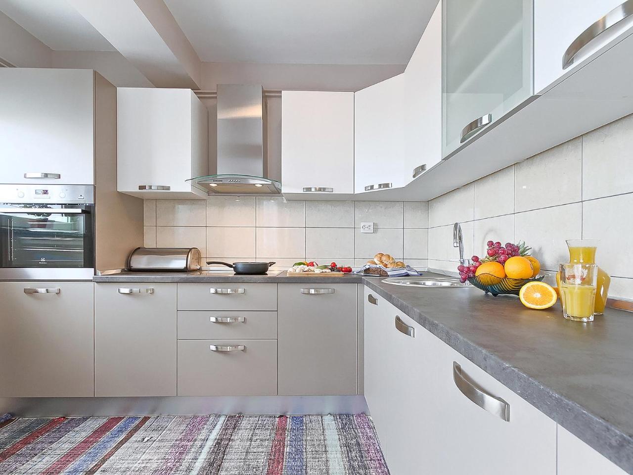 Apartment Noa Pula Luaran gambar