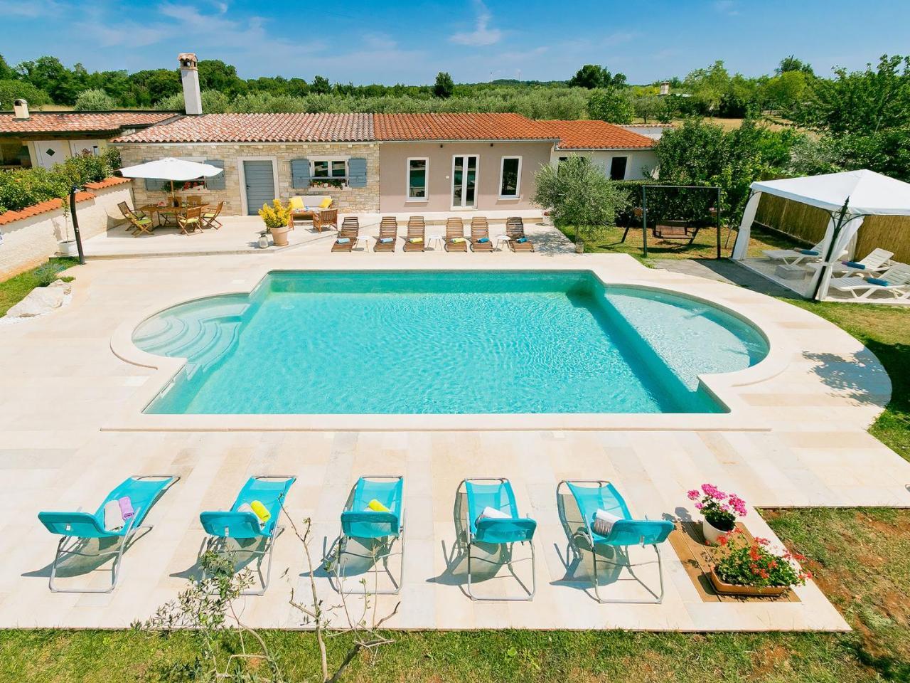 Apartment Noa Pula Luaran gambar