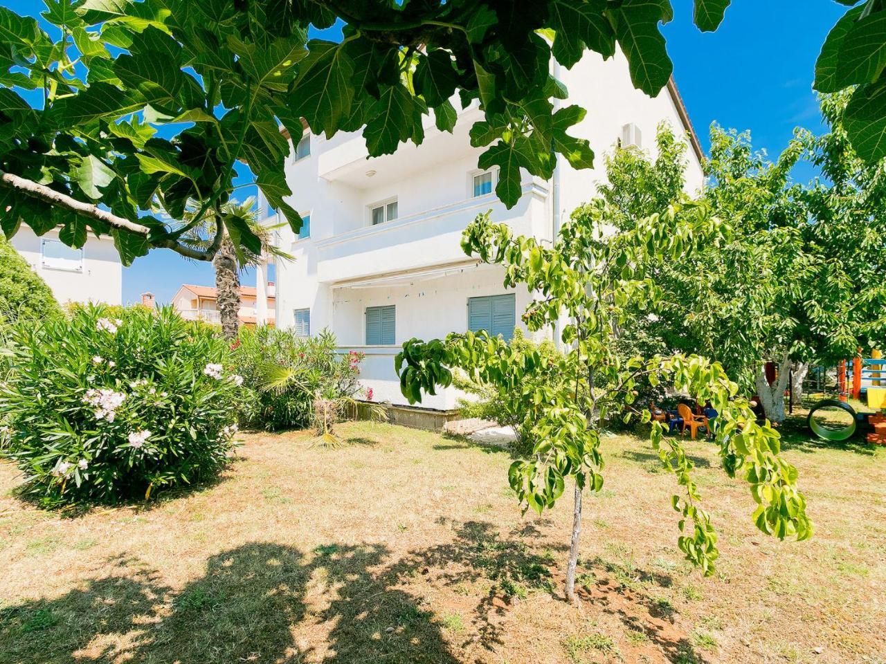 Apartment Noa Pula Luaran gambar