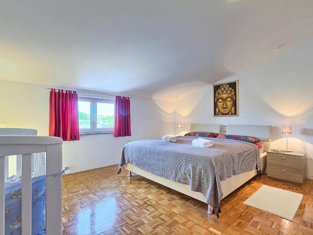 Apartment Noa Pula Luaran gambar